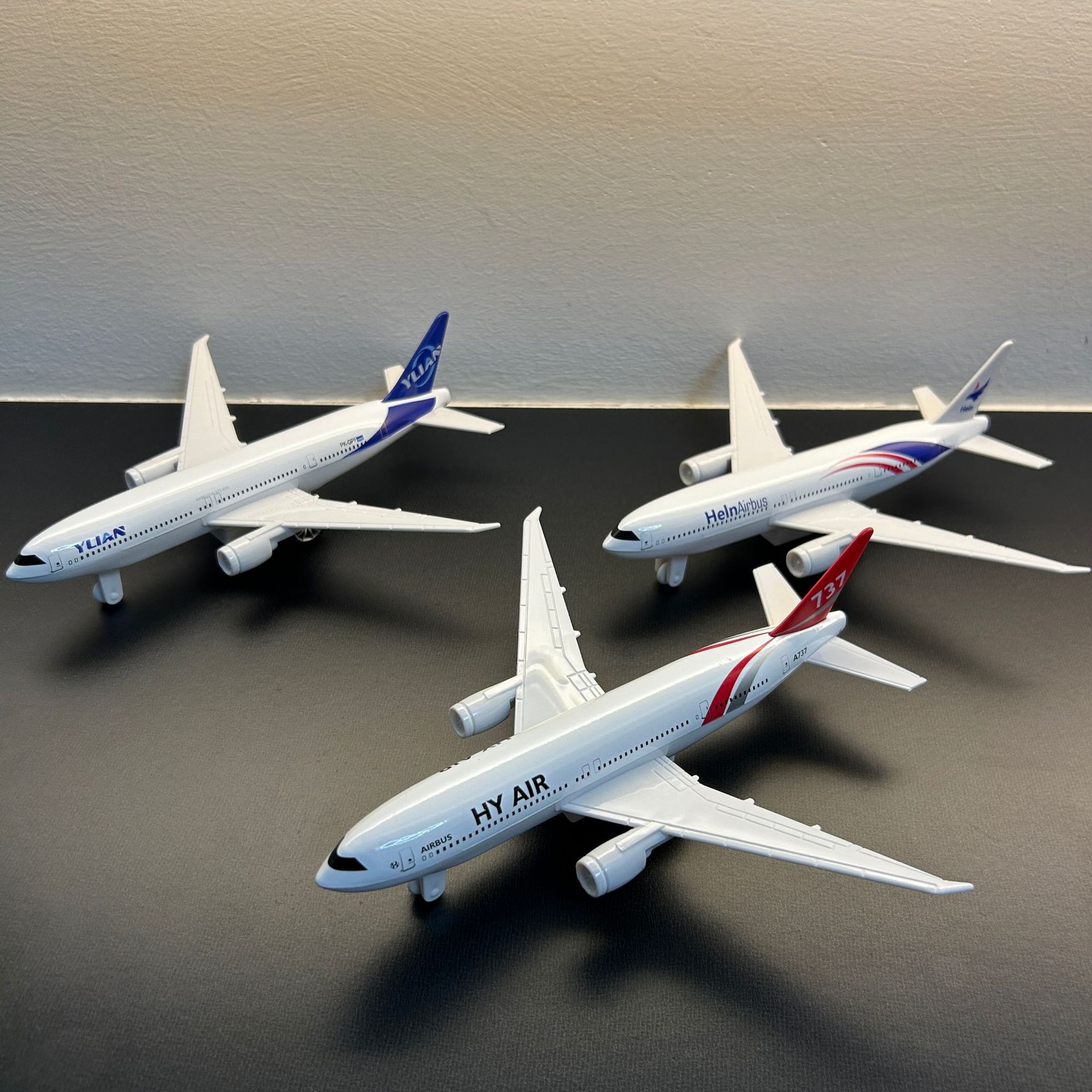 Kids Toys Supplier - Modellino di Aereo in Miniatura, Giocattolo