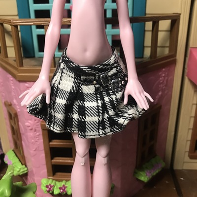 001 mostri originali vestiti d - Kids Toys Supplier recensione e prezzo