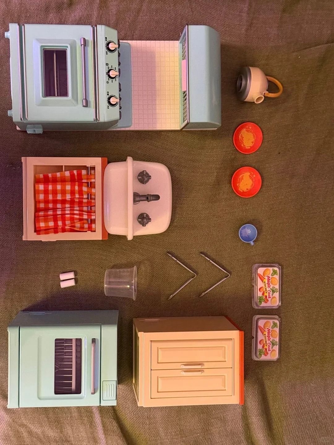 Zuru Mini Brands Magic Cook Ki - Play Kitchen Set recensione e prezzo